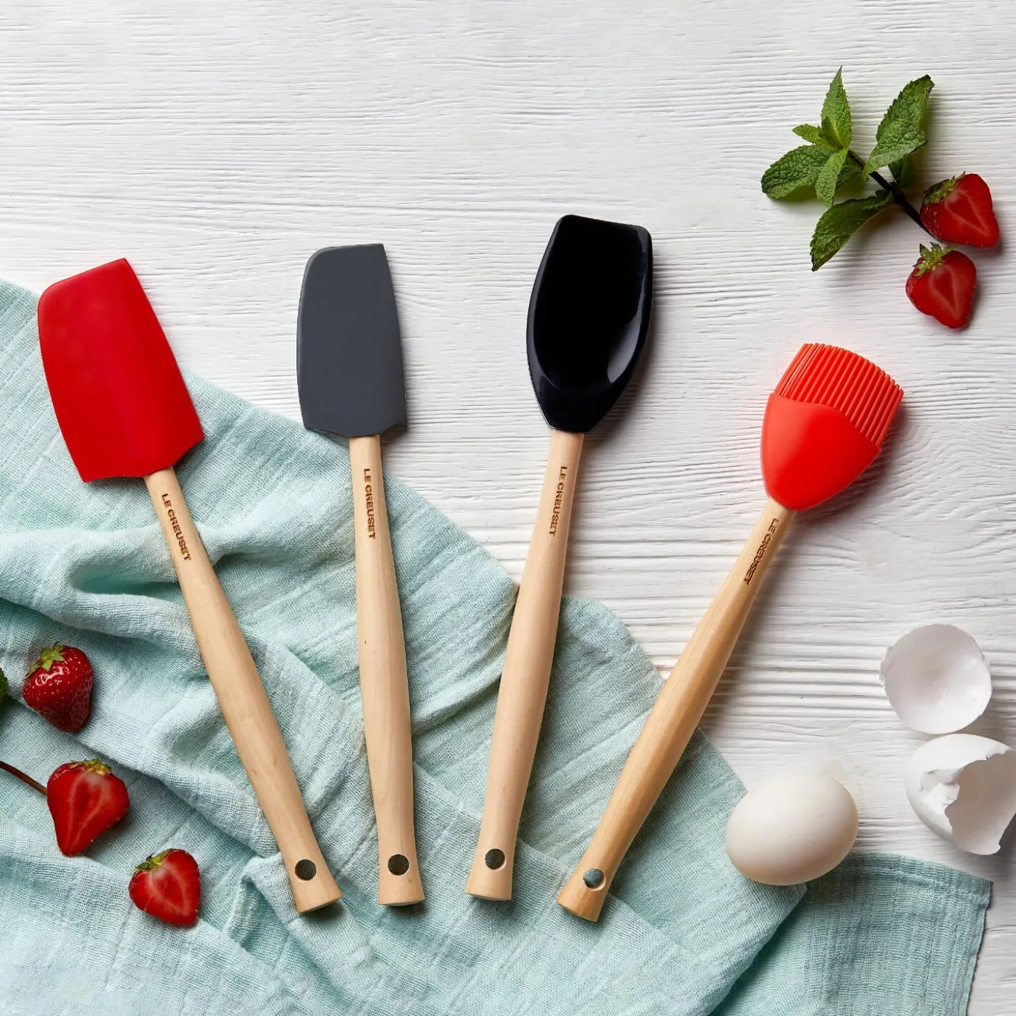 Le Creuset Craft Small Silicone Spatula - Volcanic