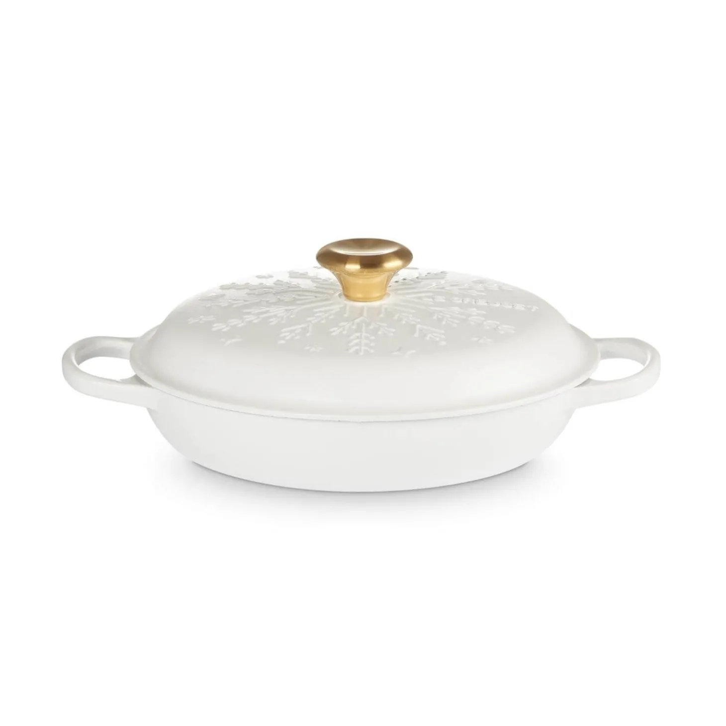 Le Creuset Signature 26cm Cast Iron Christmas Shallow Casserole - Snowflakes
