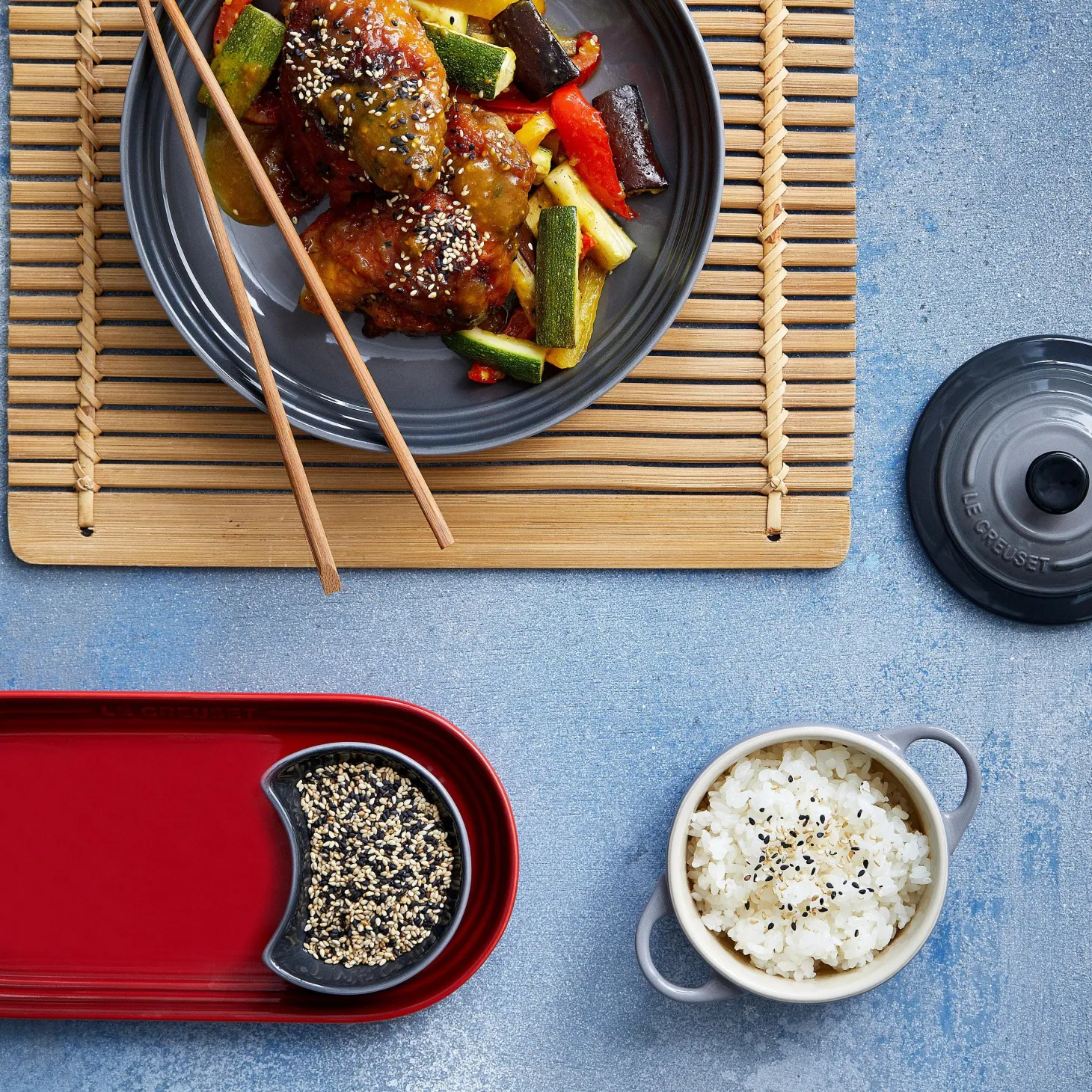 Le Creuset Stoneware Petite Round Casserole - Flint