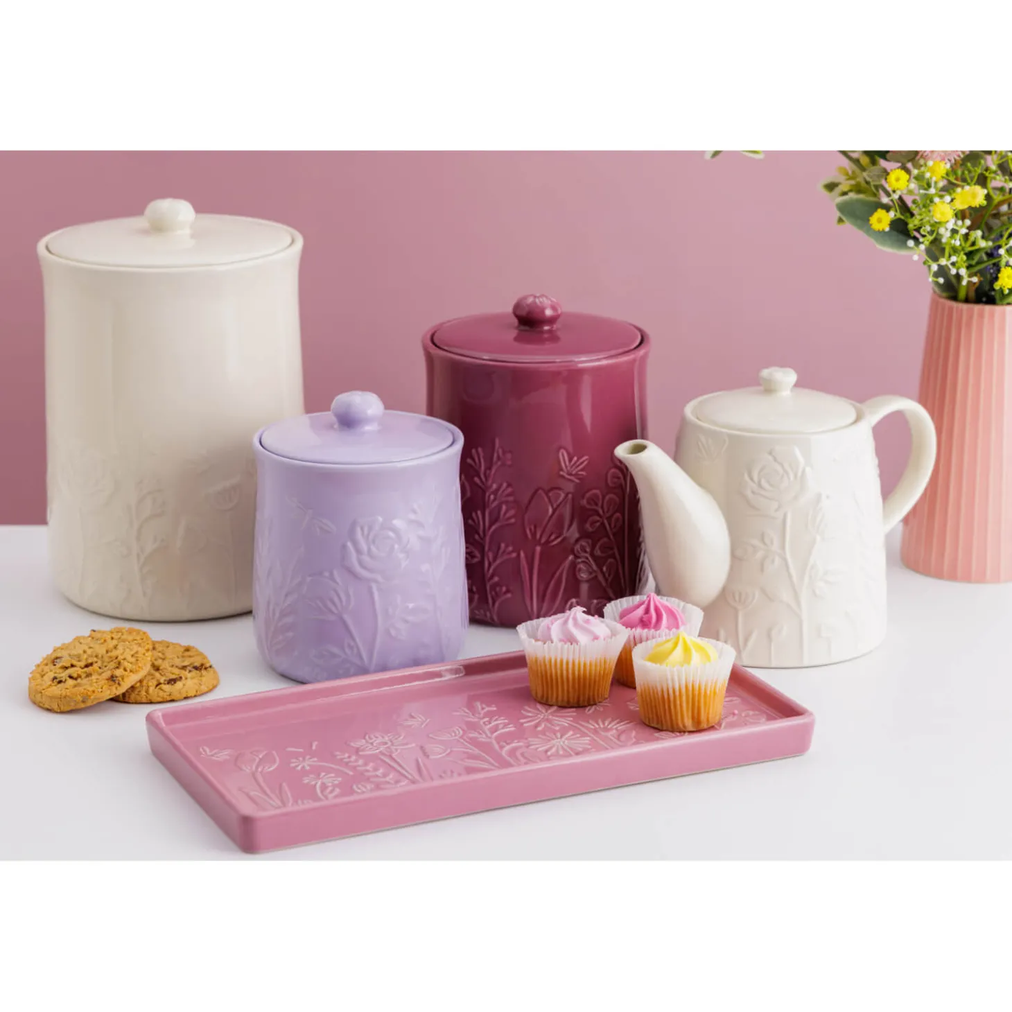 Mason Cash In The Meadow Stoneware Storage Jar - 15cm x 23cm