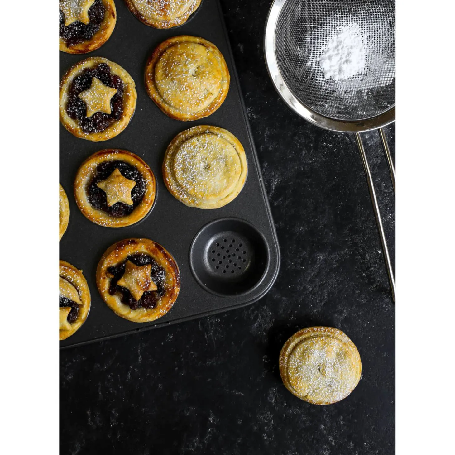 Masterclass Non-Stick Shallow Tin - 12 Hole