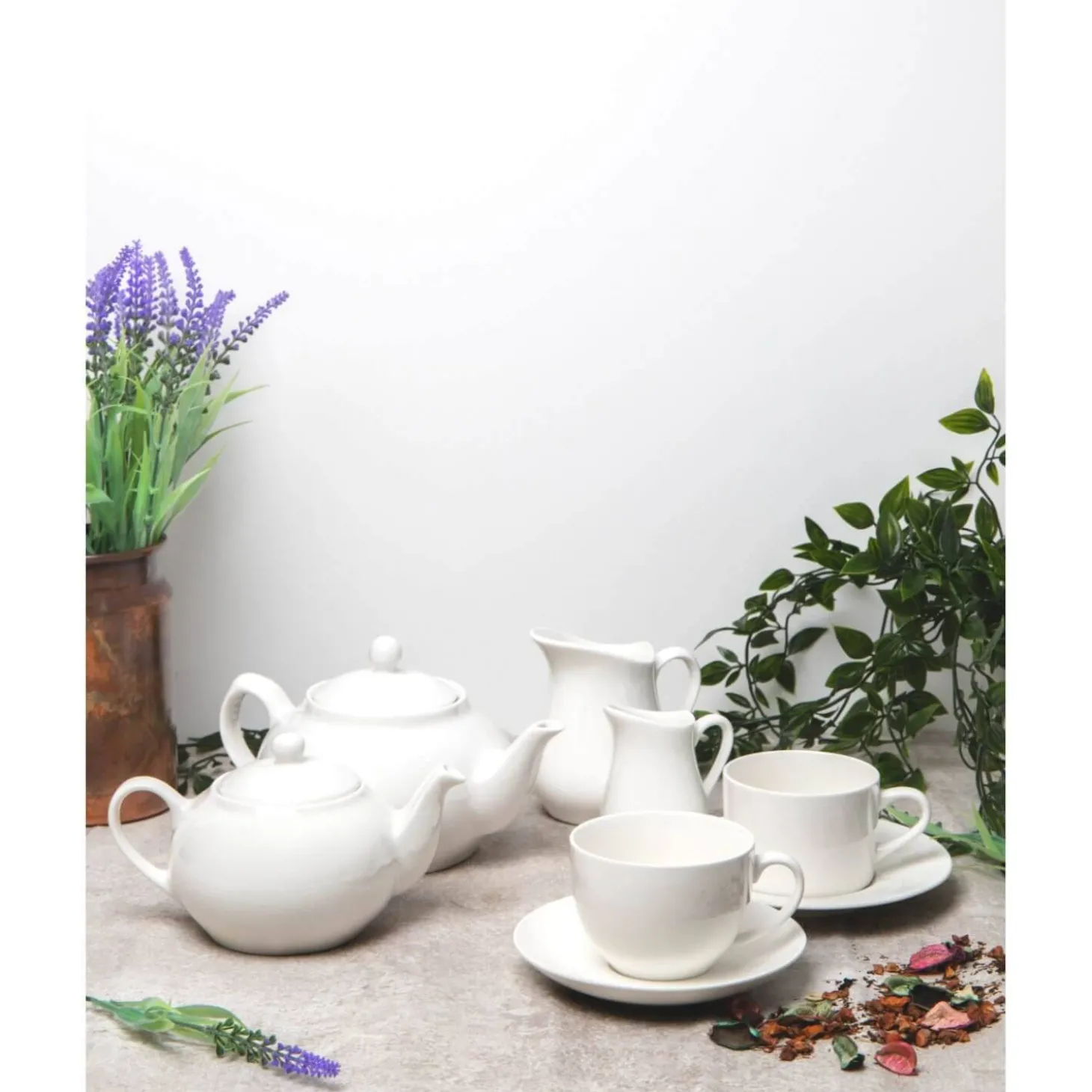 Maxwell & Williams White Basics Cup & Saucer - 260ml