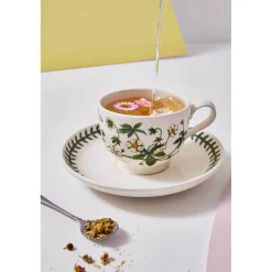 Portmeirion Botanic Garden Romantic Shape 2-Pint Teapot