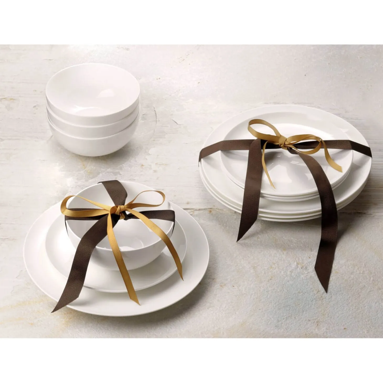 Royal Worcester Serendipity Dinner Plate - White