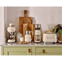 Smeg 50's Style Retro KLF03 Jug Kettle - Cream