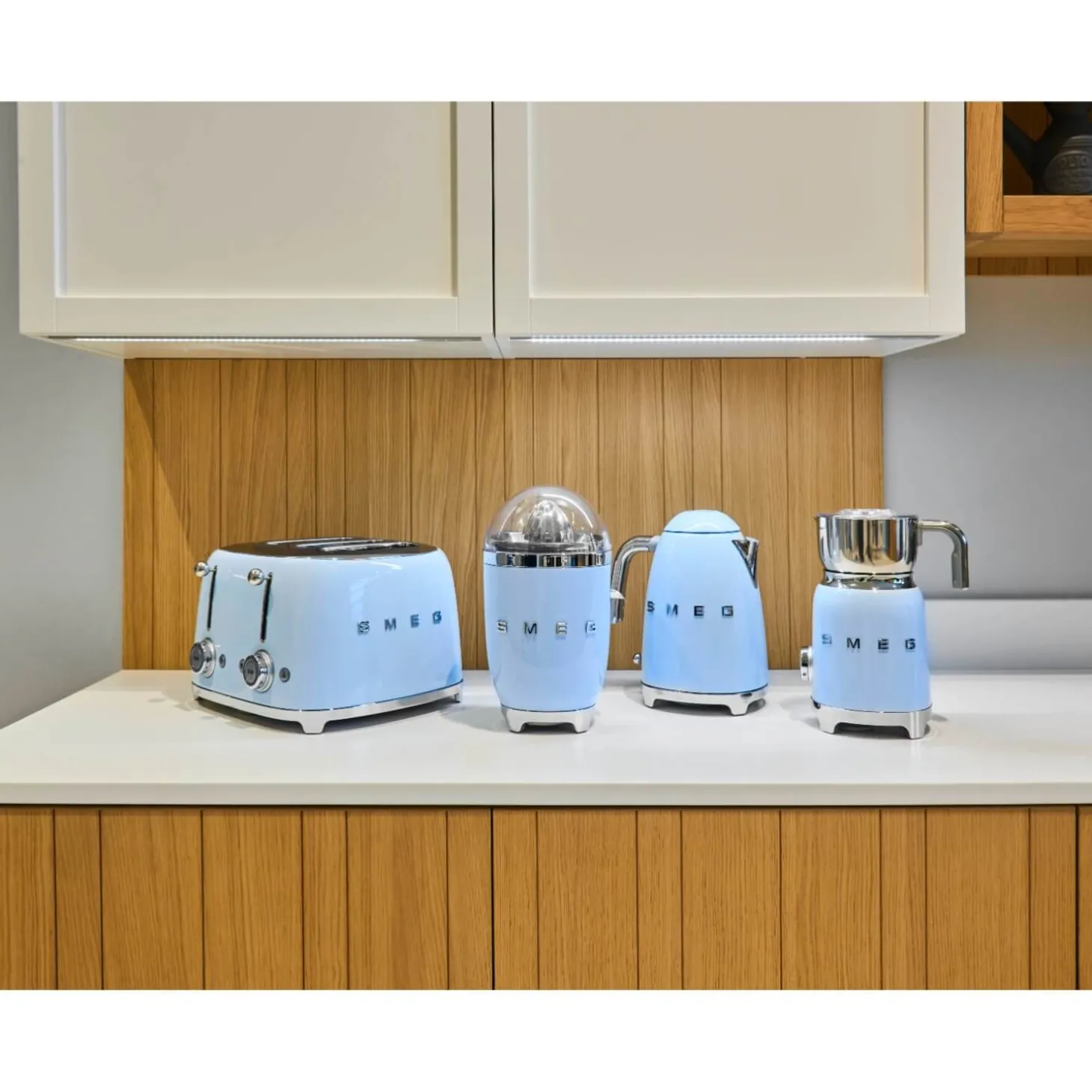 Smeg 50's Style Retro TSF01 2 Slice Toaster - Pastel Blue