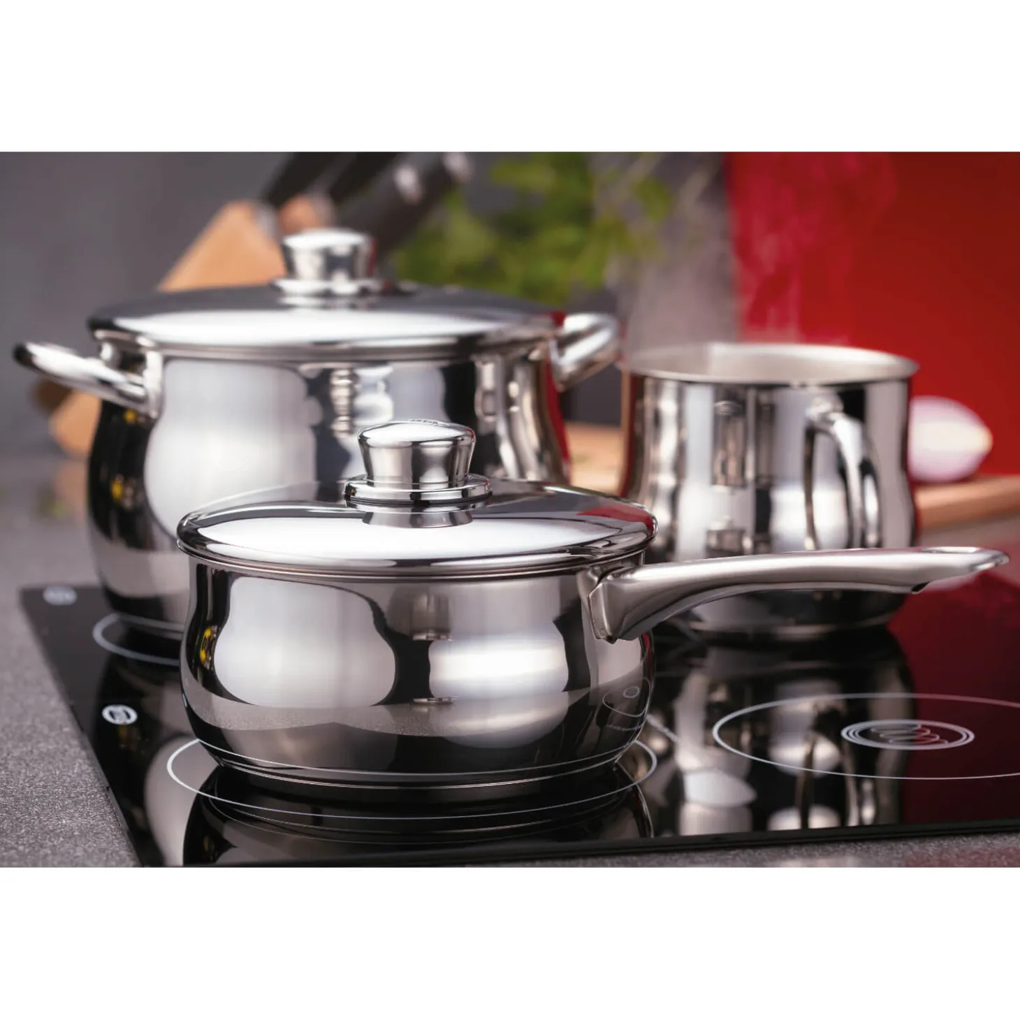 Stellar 1000 Saucepan With Lid - 16cm